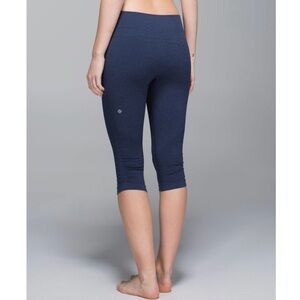 Lululemon In The Flow Seamless Crop Leggings Navy Blue Size 8